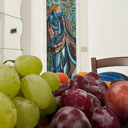 Artista Apartment *